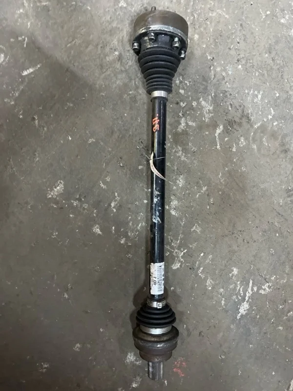 Полуось задняя (приводной вал, ШРУС) Volkswagen Tiguan (2007-2011) 2010 1K0501204D 2.0 D, левый