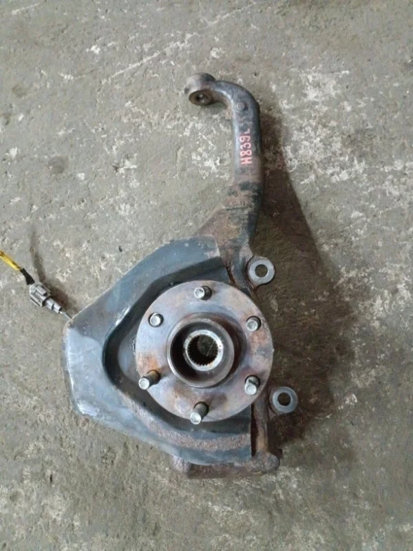 Кулак поворотный левый Nissan Navara (D40) 2004-2015 2010 400155X00C 2.5 D YD25DDTI