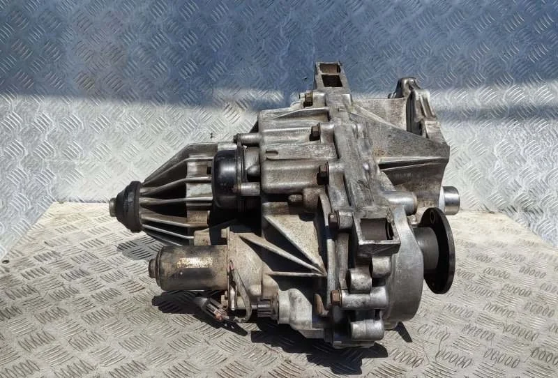 Раздаточная коробка Nissan Pathfinder (R51M) 2004-2013 2007 33100EA70A ВНЕДОРОЖНИК 2.5 D YD25DDTI