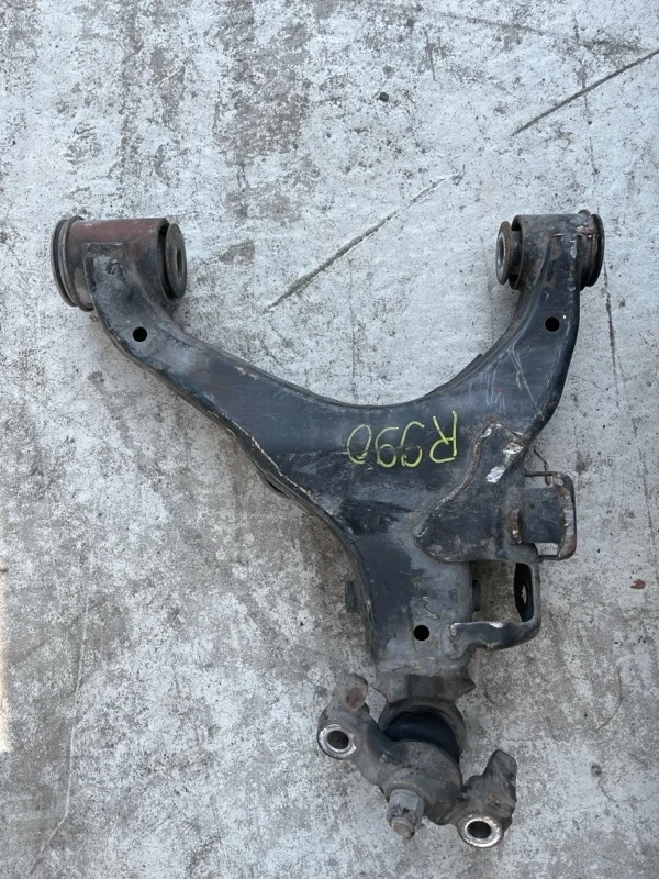 Рычаг передний нижний левый Toyota Sequoia Ii 2008 - 2022 2013 4806909090 5.7 I 3URFE