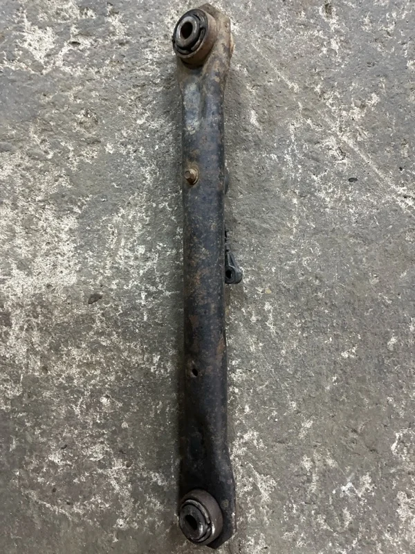 Рычаг задний Land Rover Freelander Ii (2006-2014) 2012 LR002576 2.2 D 224DT