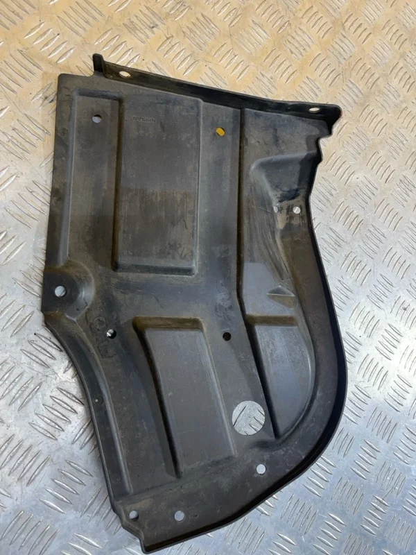 Пыльник крыла заднего правого Infiniti Fx 30D ( 2002-2013) 2012 748A21CA0A 3.0 D V9X