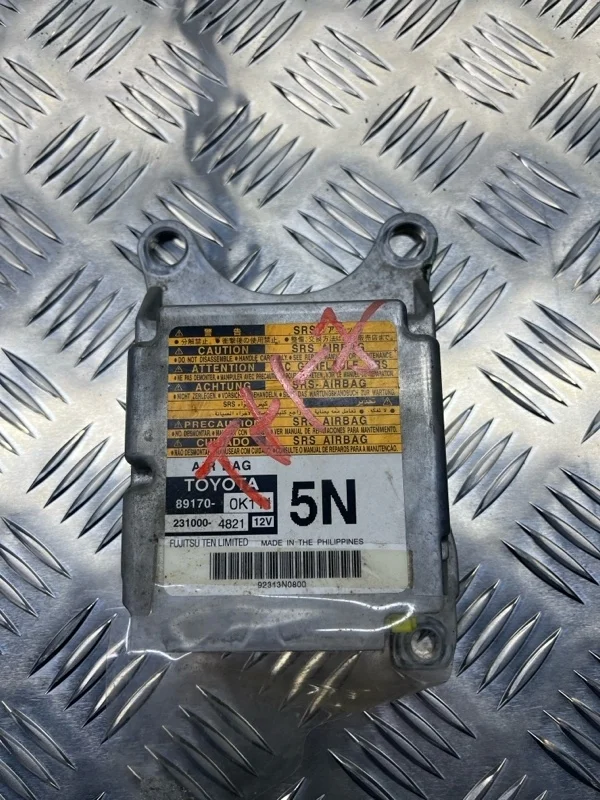 Блок AirBag Toyota Hilux (2005-2015) 2014 891700K111 ПИКАП 2.5 D 2KDFTV