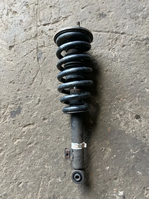 Амортизатор передний Mitsubishi L200 (2015-2022) 2017 4162A289 ПИКАП 2.4 D 4N15