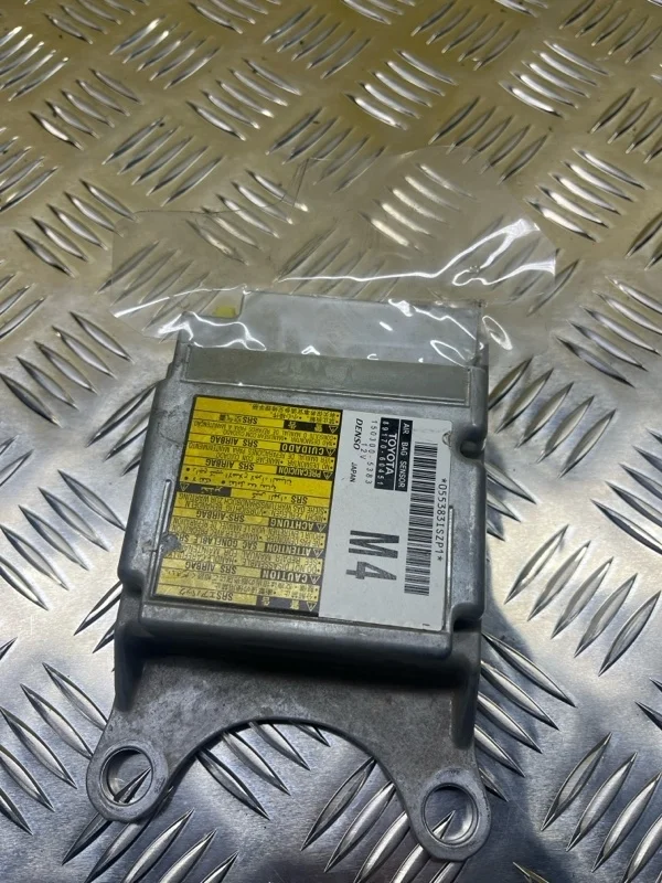 Блок AirBag Toyota Land Cruiser Prado 150 (2009-2023) 2014 8917060451 3.0 D 1KDFTV