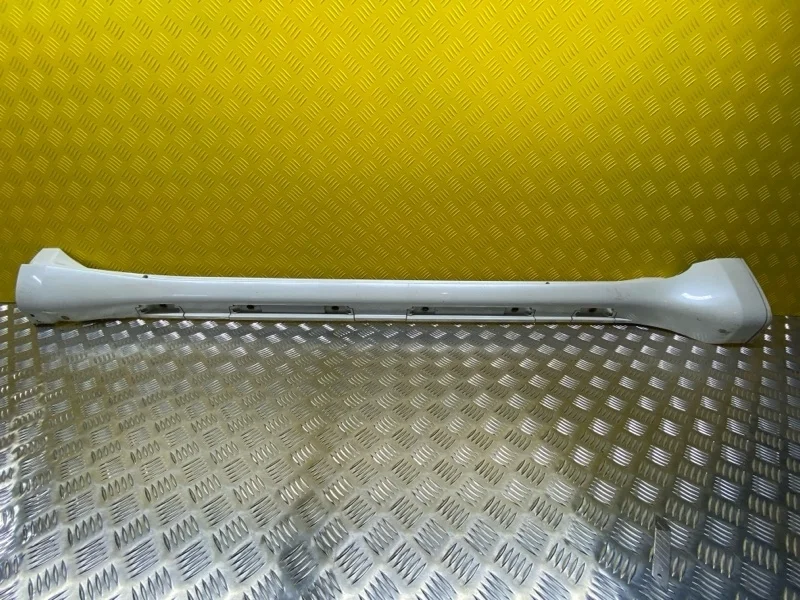 Накладка на порог (наружная) Toyota Land Cruiser Prado 150 (2009-2023) 2014 7580560050 3.0 D 1KDFTV