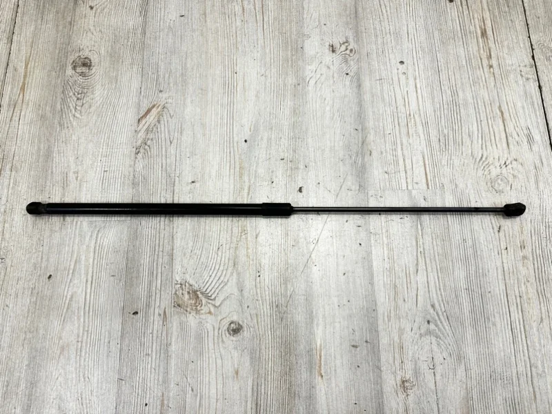 Упор капота Audi Q7 2015- 4M