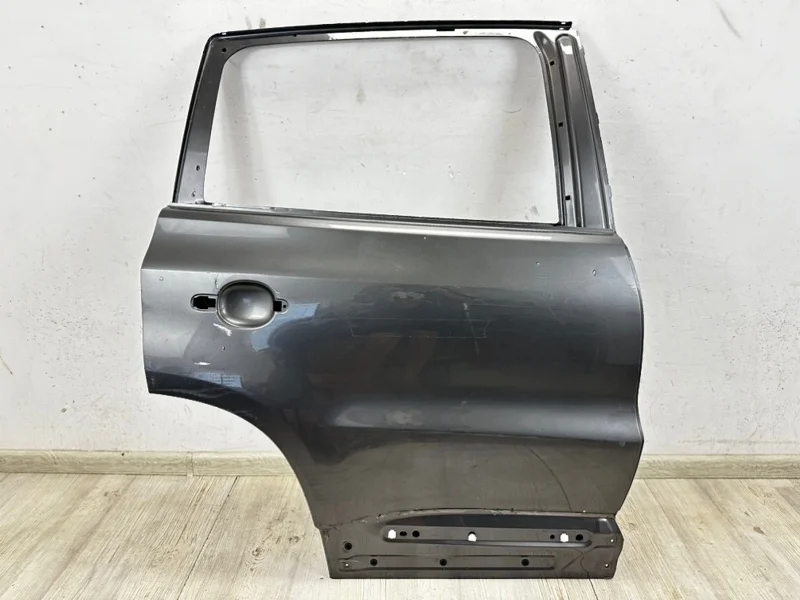 Дверь VW Tiguan 1 2008-2018 5N