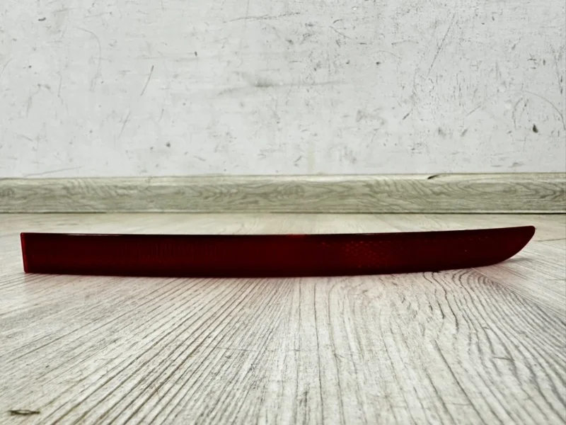 Катафот бампера VW Tiguan 2008-2018 5N