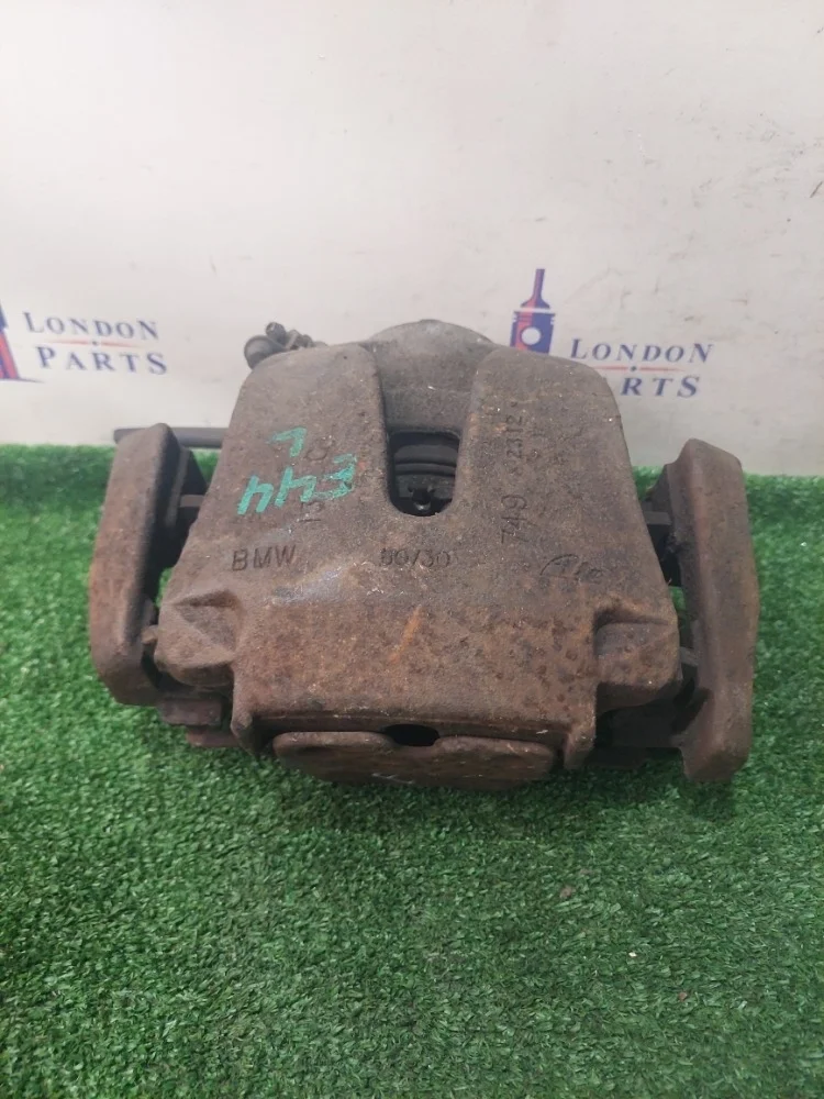 Суппорт тормозной BMW X5 4.0D E70