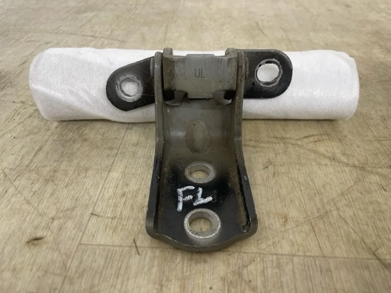 Петля двери Hyundai Solaris 1 2010-2017 793100U000 SB G4FA, передняя левая