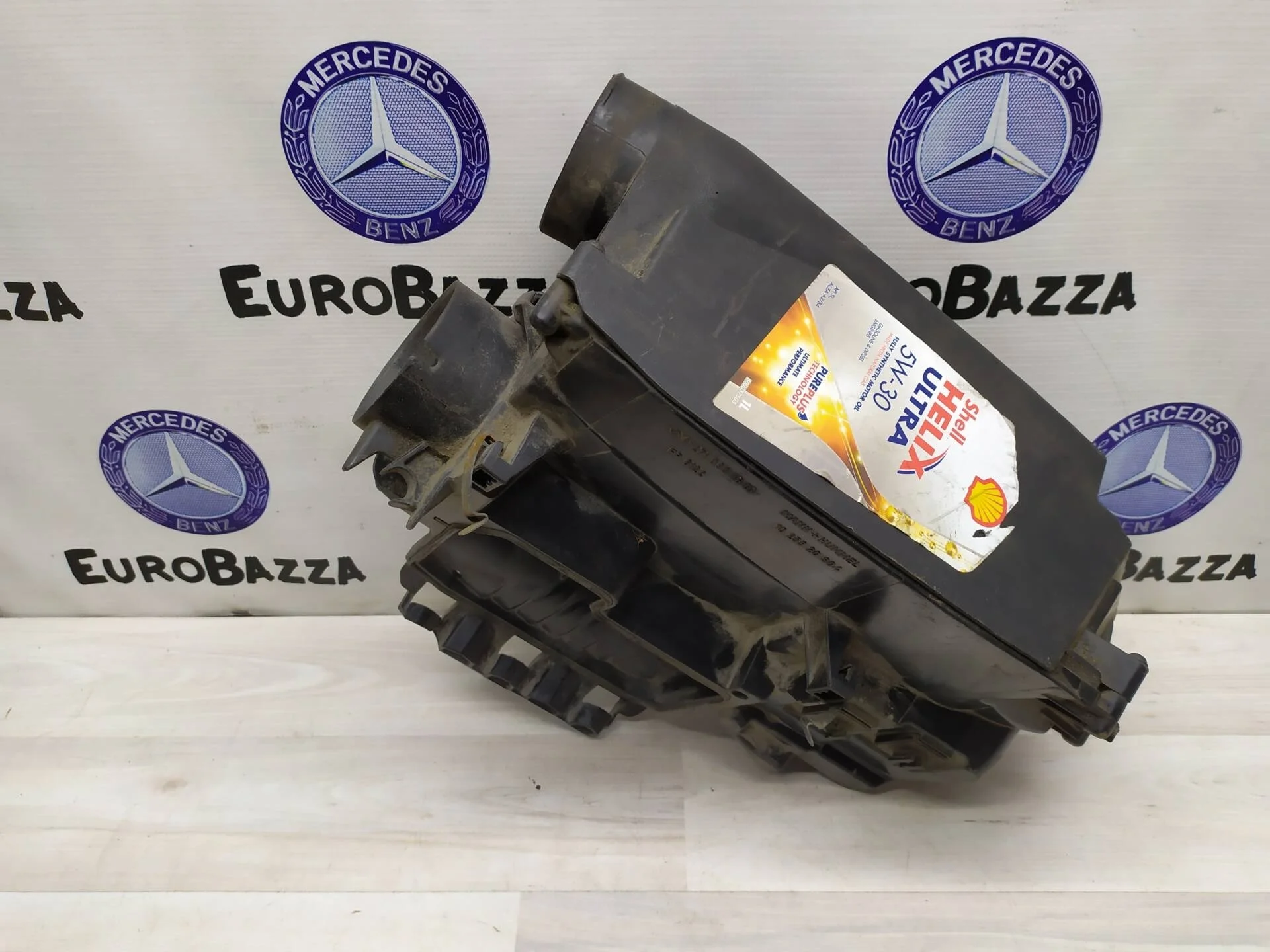 Корпус воздушного фильтра Mercedes М271