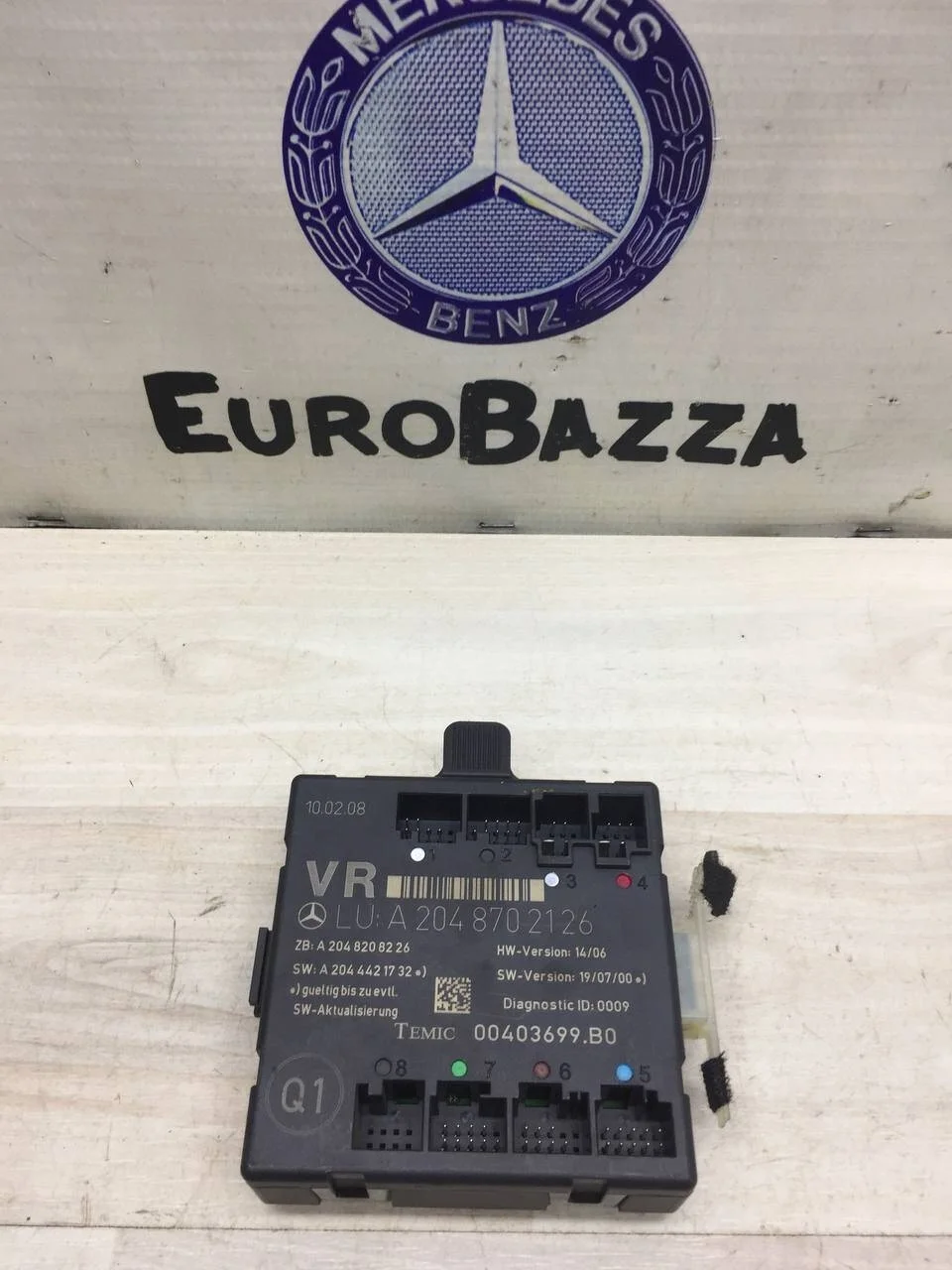 Блок управления двери передней Мерседес W204