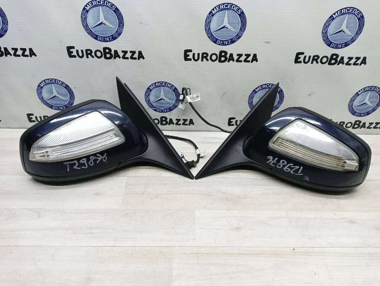 Зеркало заднего вида Mercedes W204