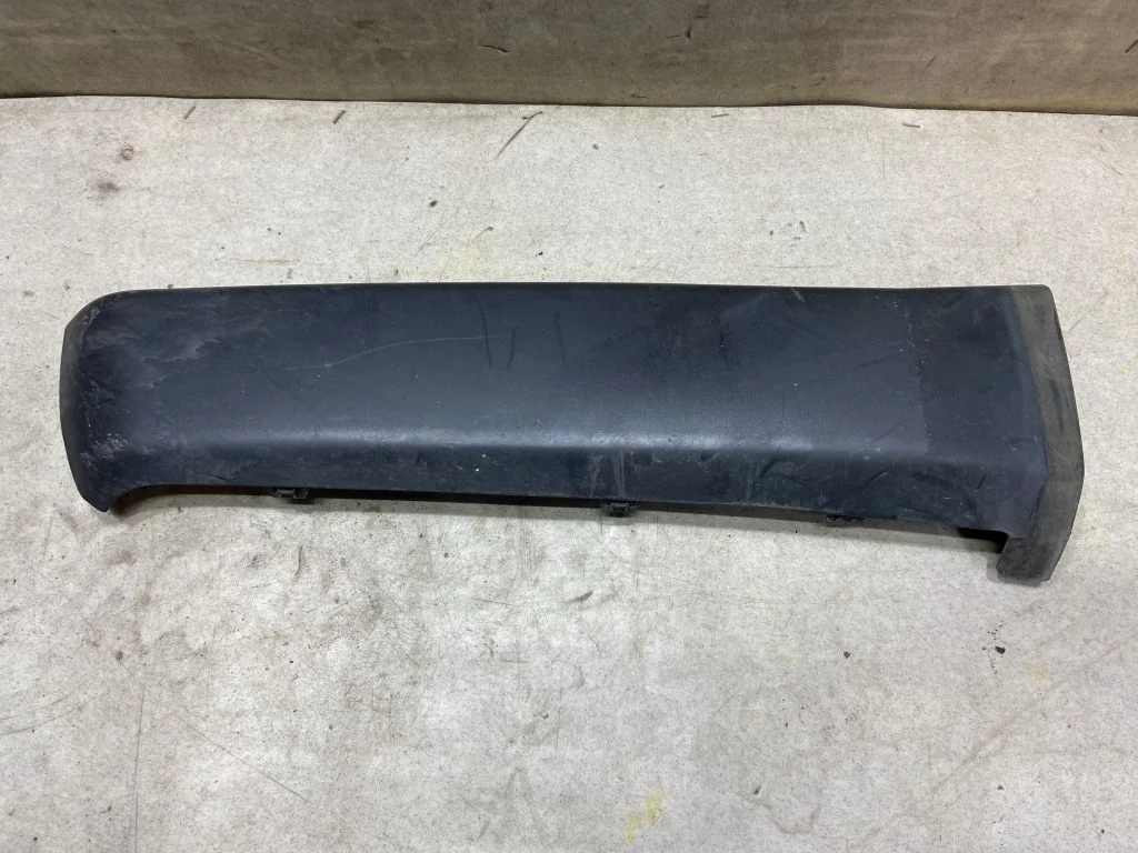 Накладка бампера правая Nissan X-Trail T31 Икс треил