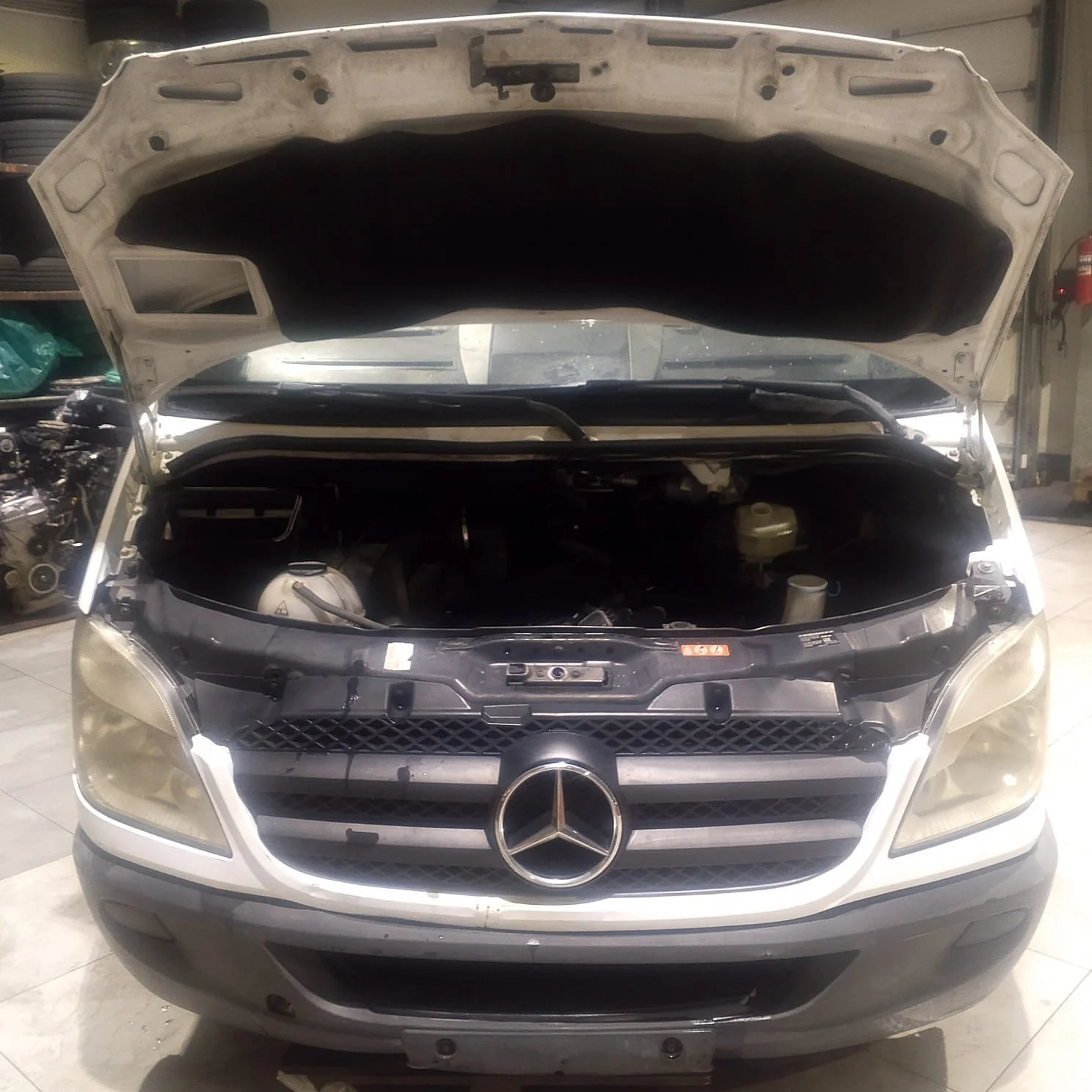 Продажа Mercedes-Benz Sprinter 2.1D (150Hp) (646.986) RWD MT по запчастям