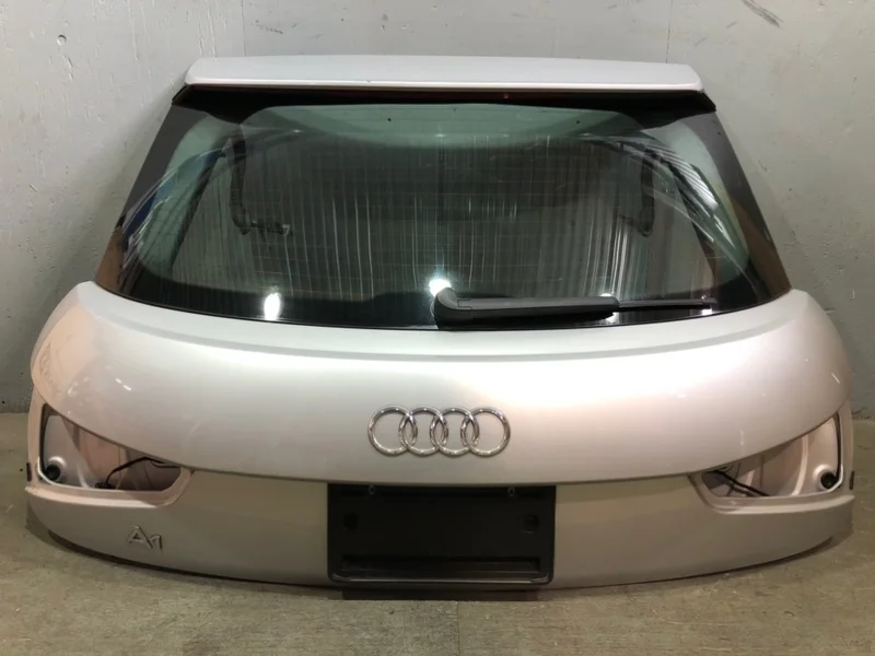 Дверь багажника Audi A1 8X
