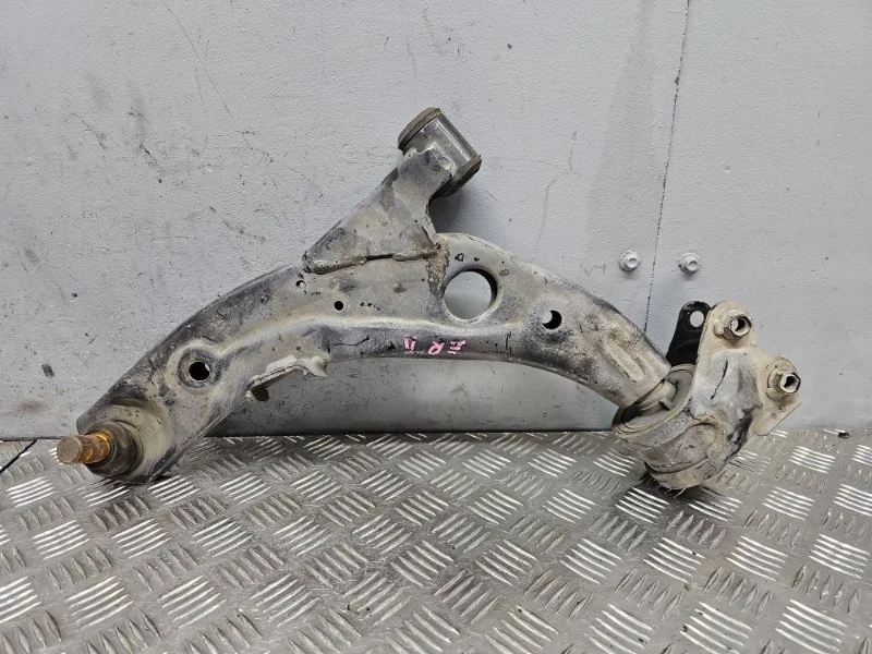 Рычаг нижний Mazda CX-7 ER