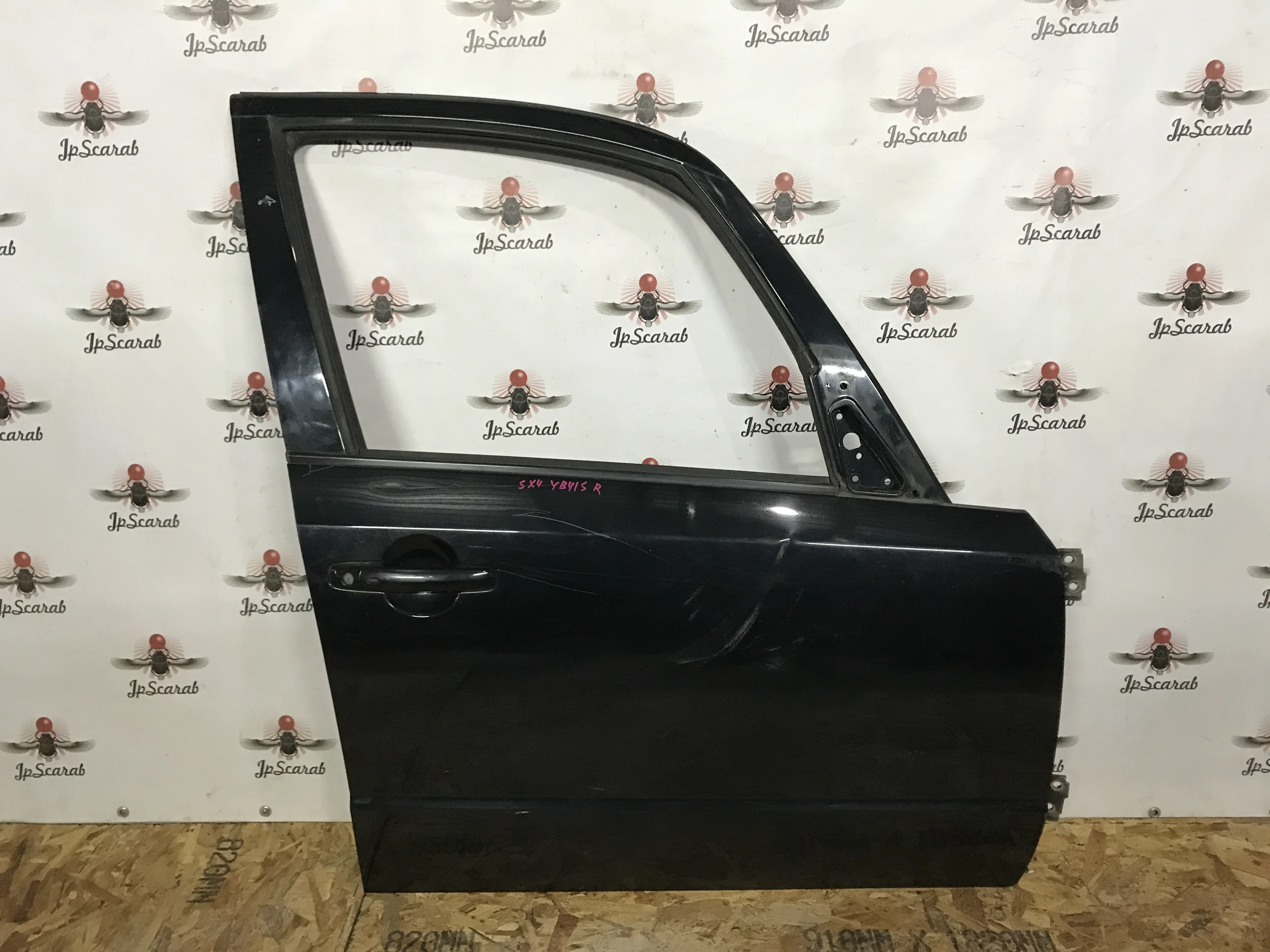 Дверь передняя правая Suzuki SX4 YA21S Хэчбэк