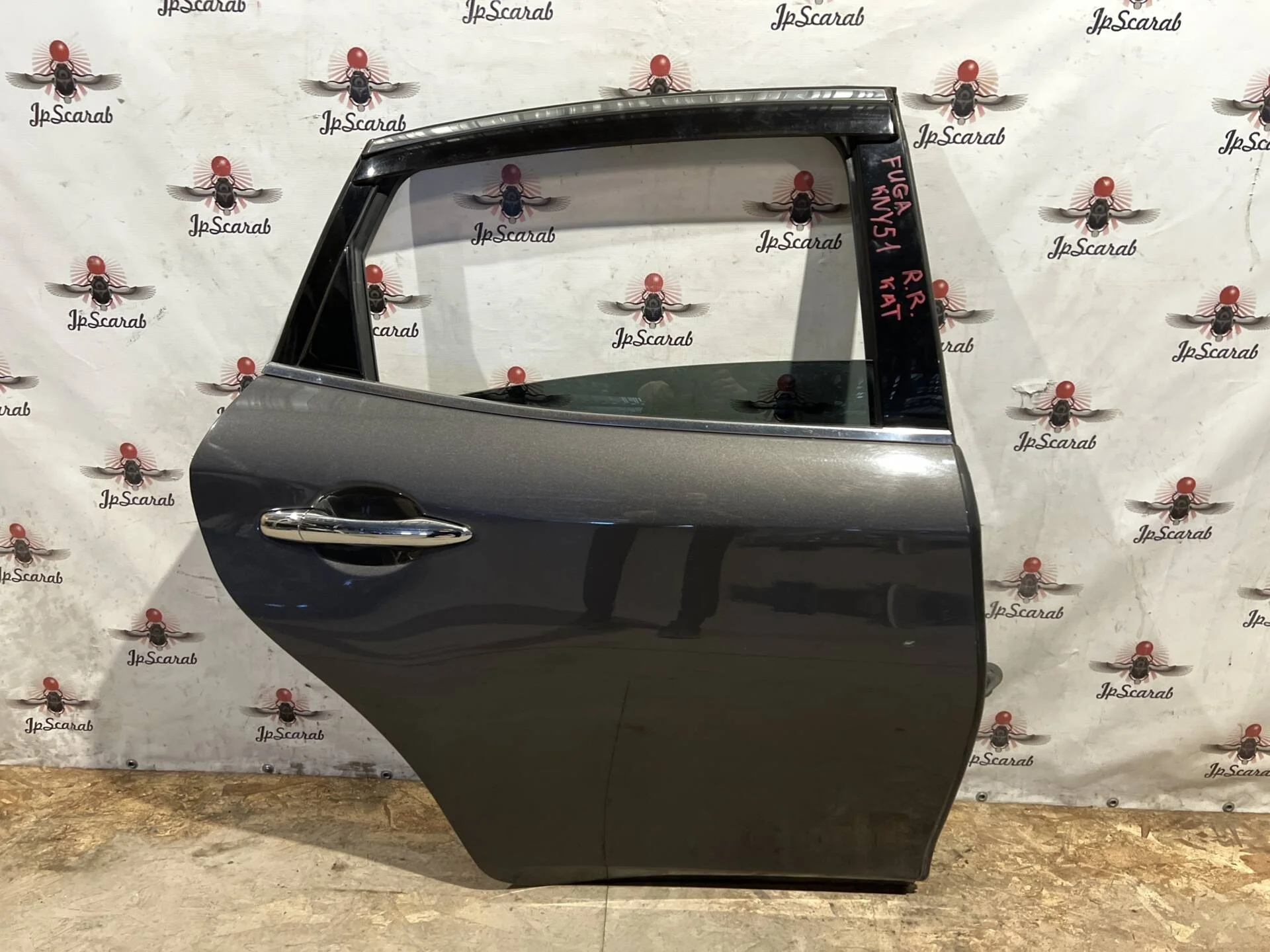 Дверь задняя правая Infiniti M37, Q70 Y51