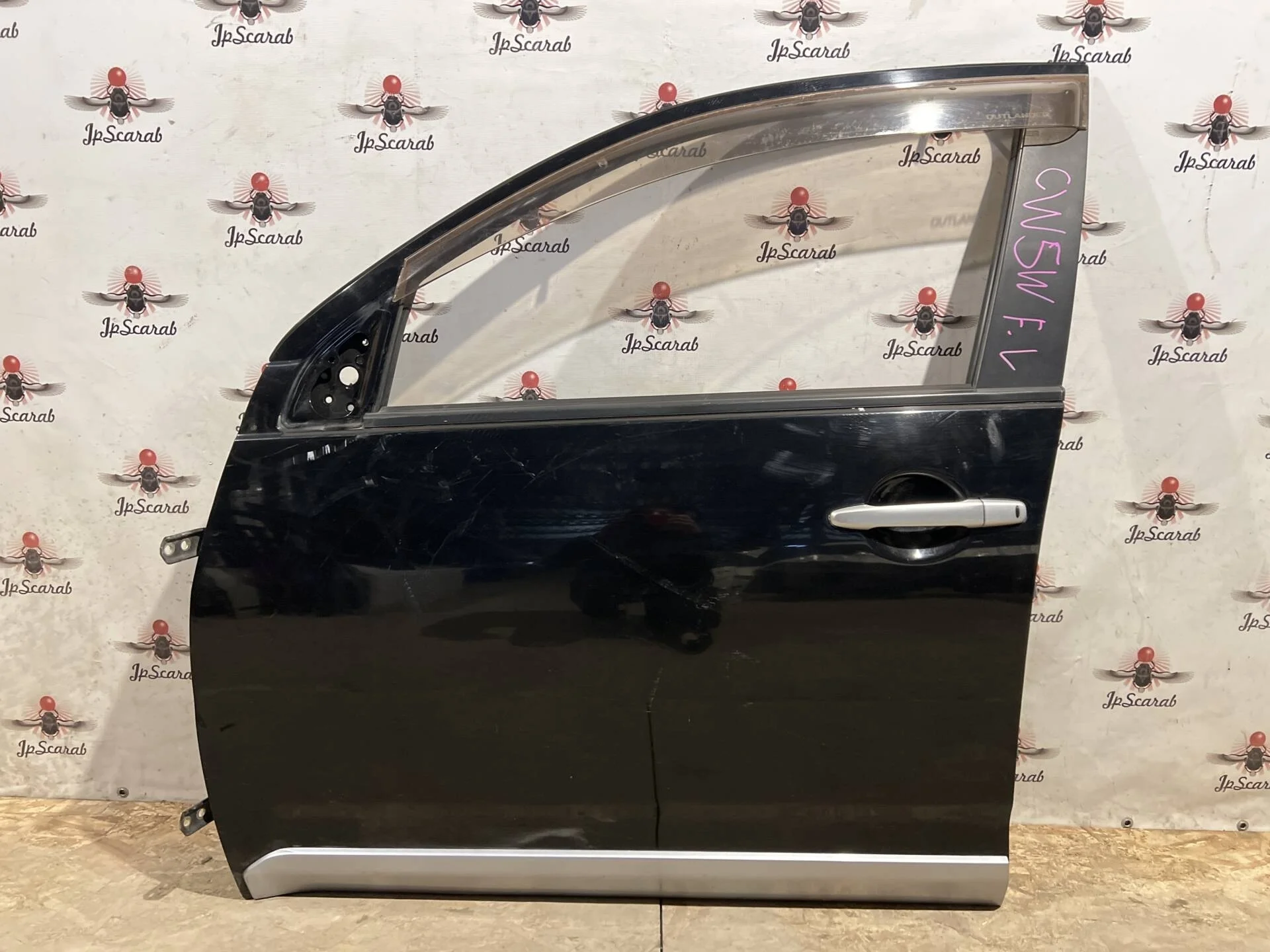 Дверь передняя левая Mitsubishi Outlander XL CW5W