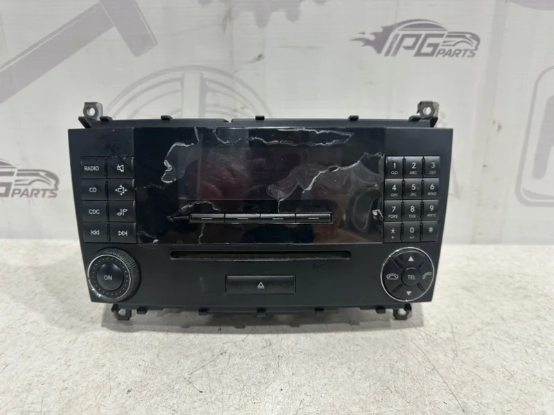 Блок comand Mercedes-benz 2005 W203