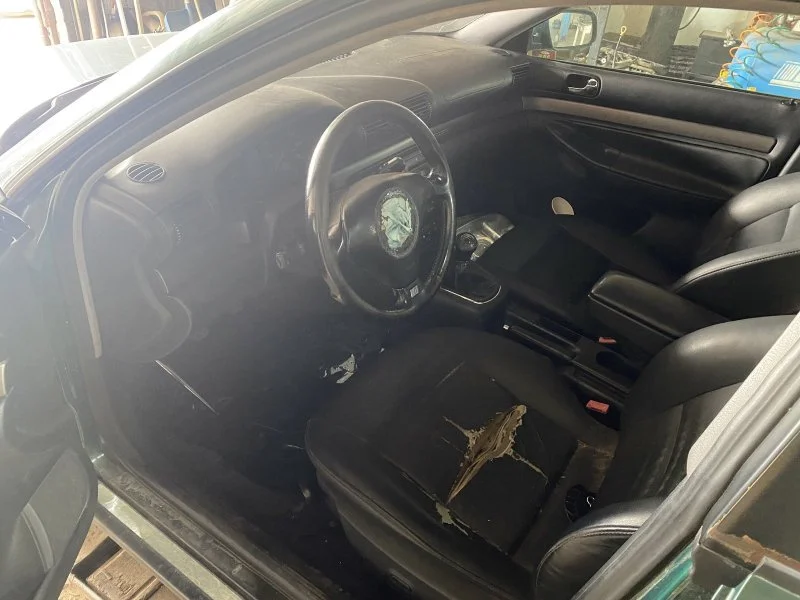 Продажа Audi A4 1.8 (150Hp) (AWT) 4WD AT по запчастям