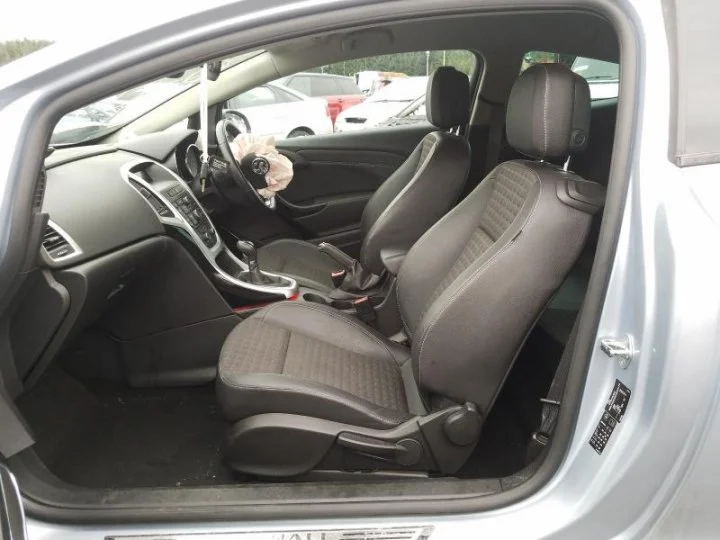 Продажа Opel Astra 1.4 (140Hp) (A14NET) FWD AT по запчастям