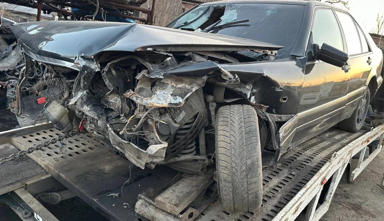 Продажа Mercedes-Benz S class 3.2 (231Hp) (104.990) RWD AT по запчастям