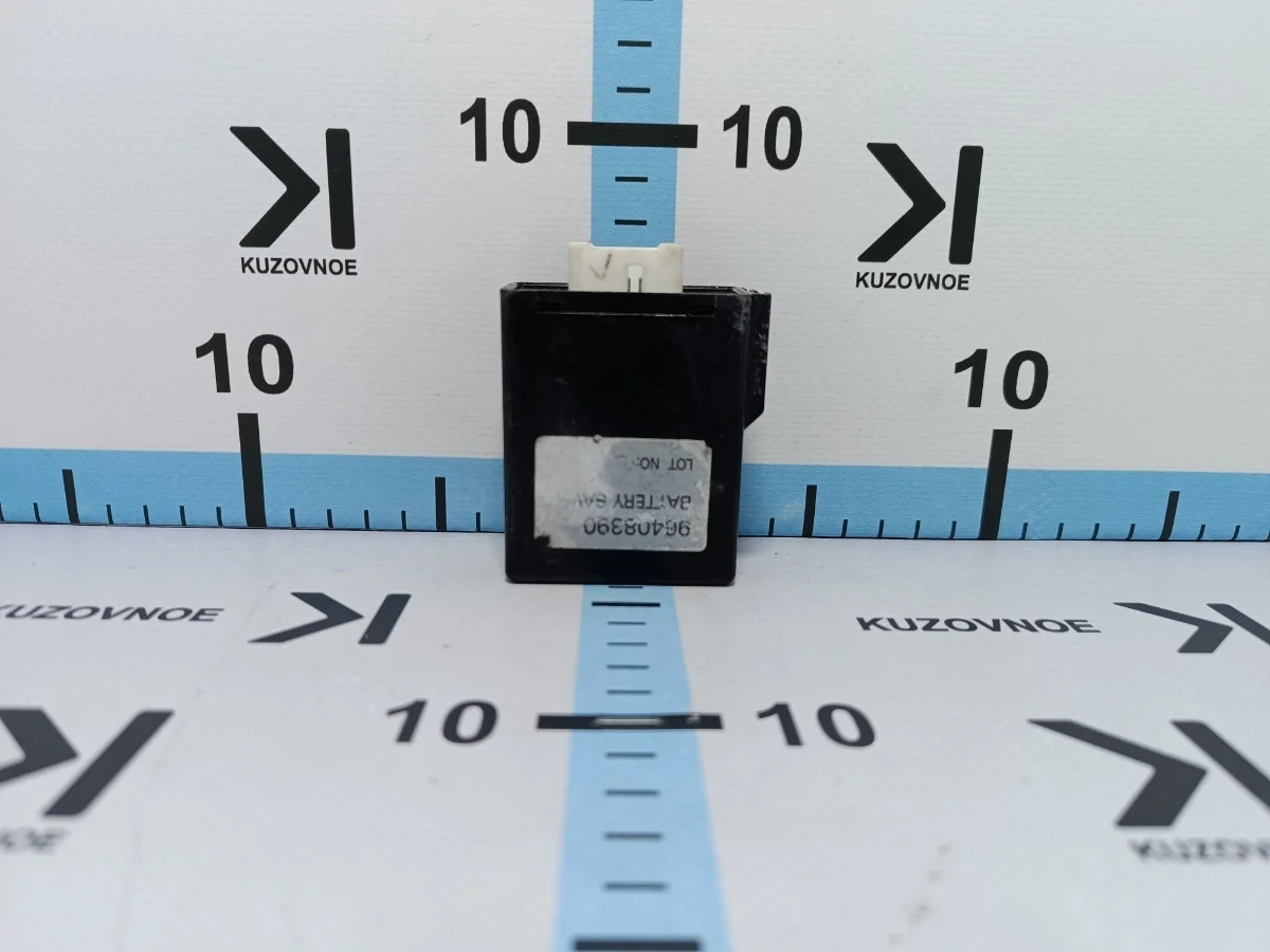 Блок электронный Chevrolet Lacetti 2008 J200