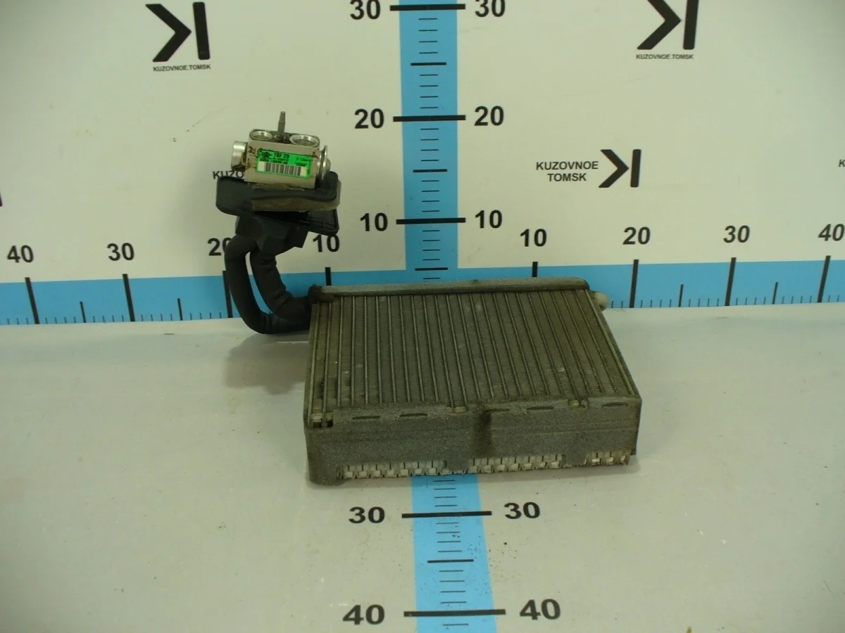 Испаритель кондиционера (радиатор салона) Ford Focus 2012 CB8