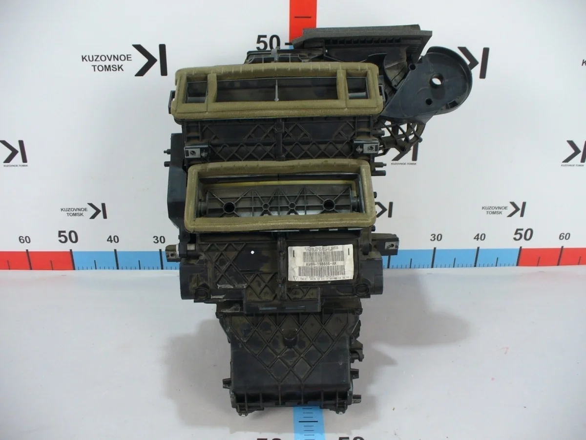 Корпус печки Ford Focus 2012 CB8