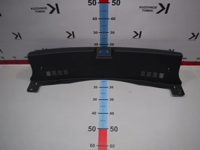 Накладка замка багажника Hyundai i40 2013 VF