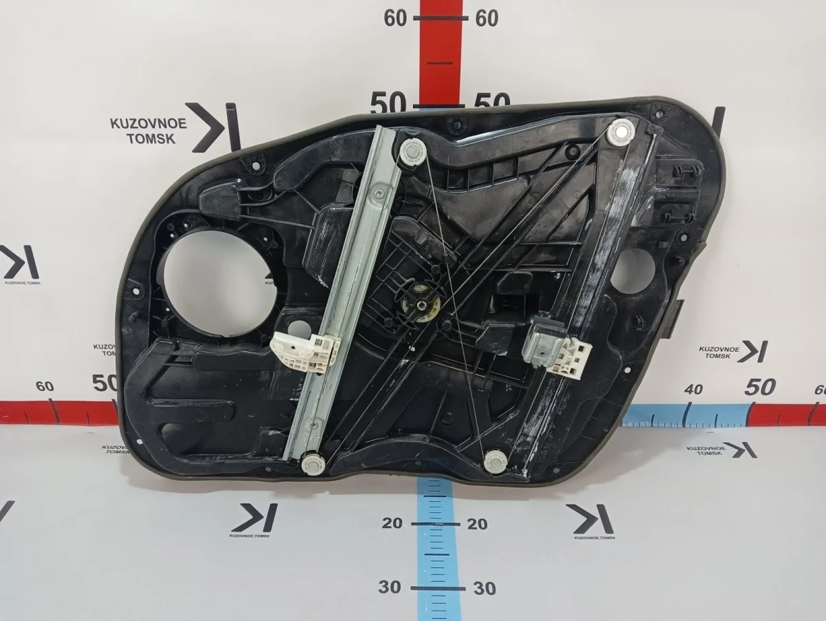 Стеклоподъемник Hyundai i40 2013 VF