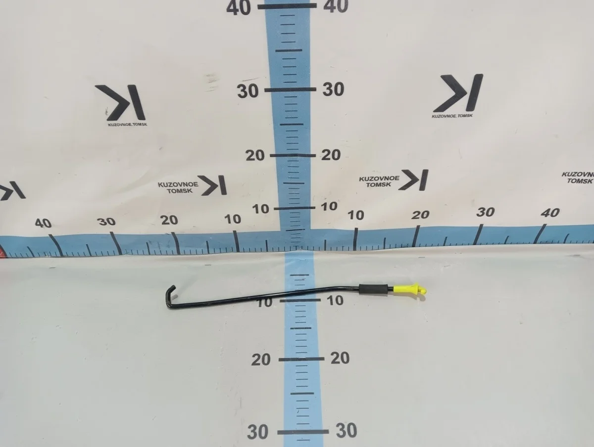 Держатель капота Hyundai Solaris 2013 RB