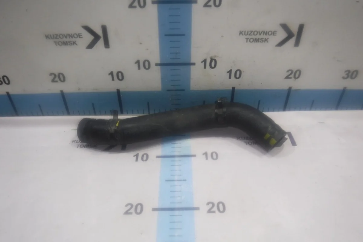 Патрубок радиатора Hyundai Solaris 2014 RB