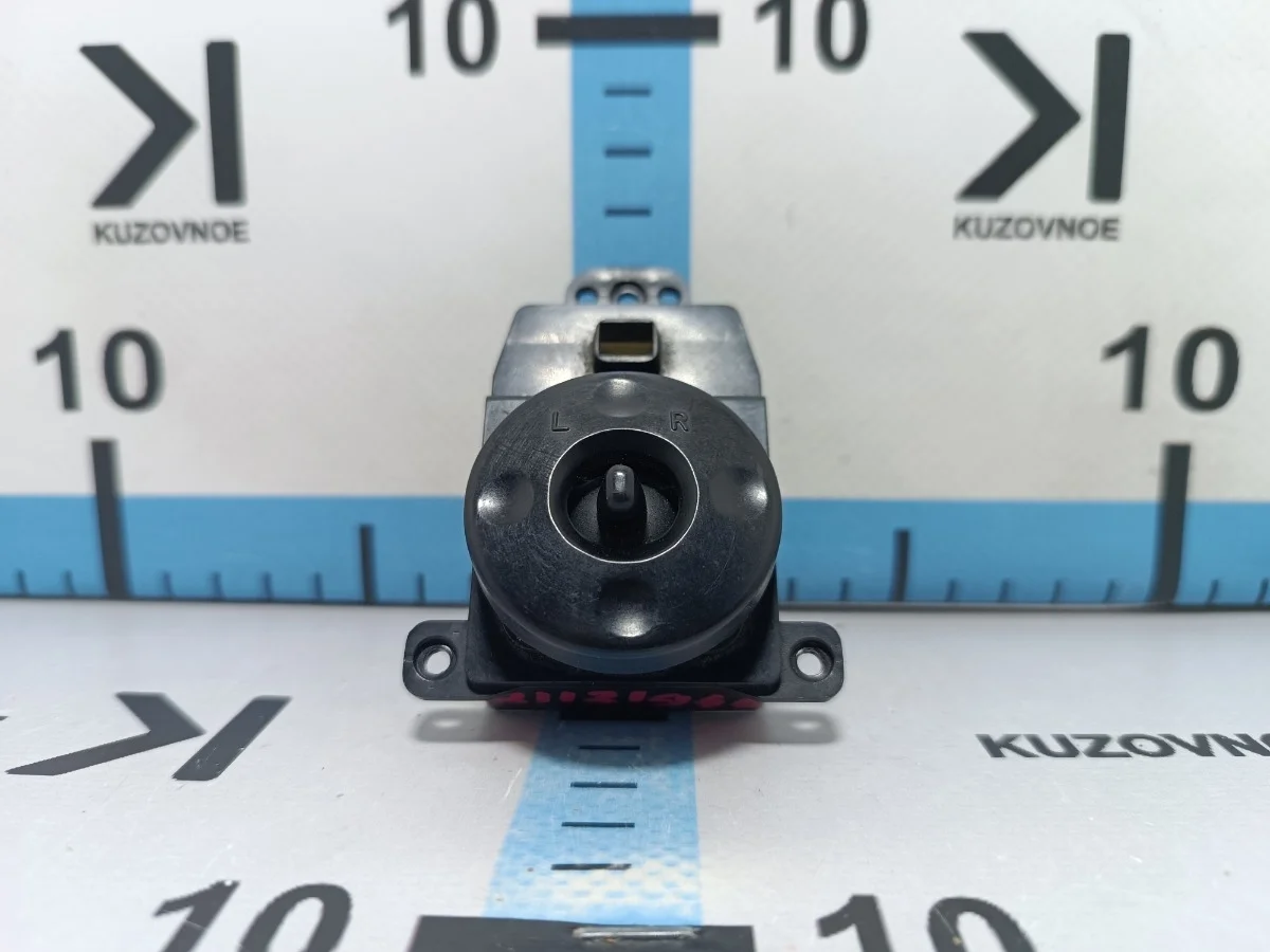 Переключатель регулировки зеркал Kia Rio 2011 JB