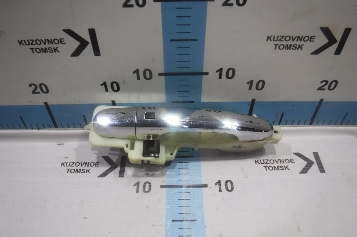 Ручка двери внешняя Kia Sorento 2016 XM