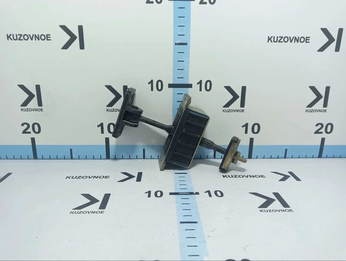 Ограничитель двери Mercedes-Benz -Class 2001 w220