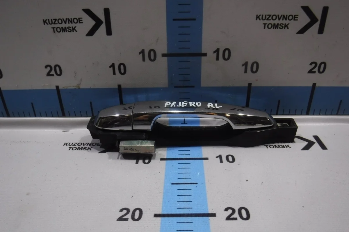 Ручка двери внешняя Mitsubishi Pajero Sport 2012 KH0