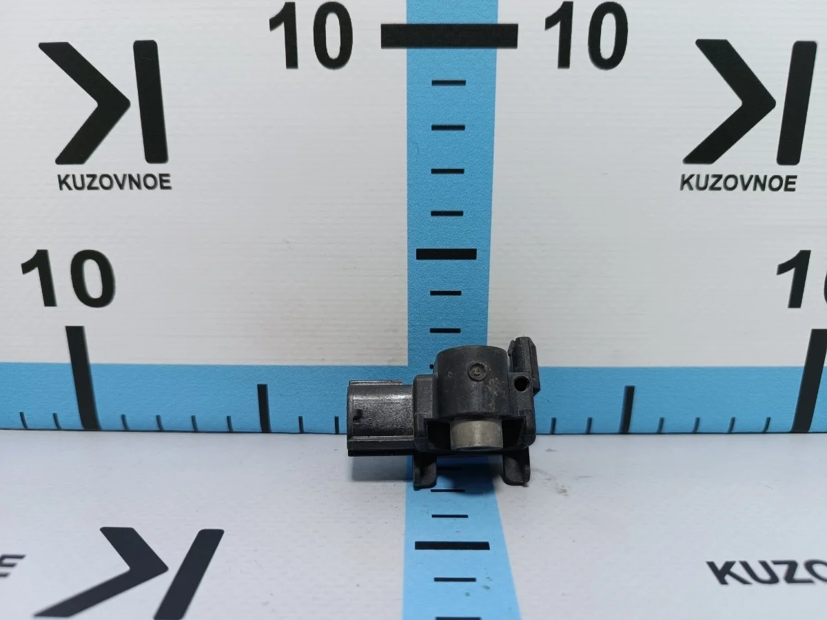 Датчик air bag Nissan Juke YF15