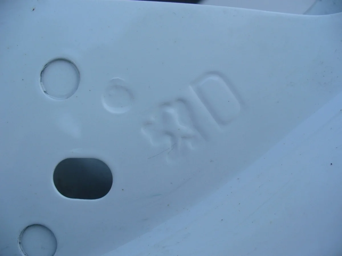 Дверь Peugeot 208 2013 CC