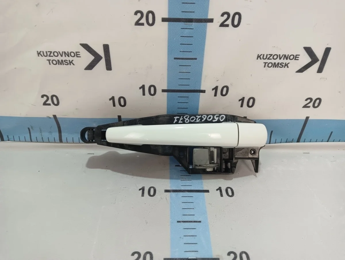 Ручка двери внешняя Peugeot 208 2013 CC