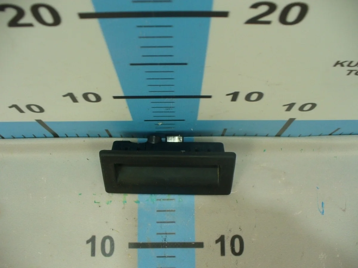 Кнопка открывания багажника Skoda Octavia 2018 A7