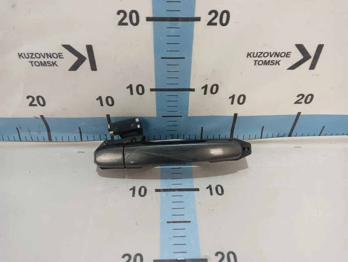 Ручка двери внешняя Toyota Auris 2007 E150