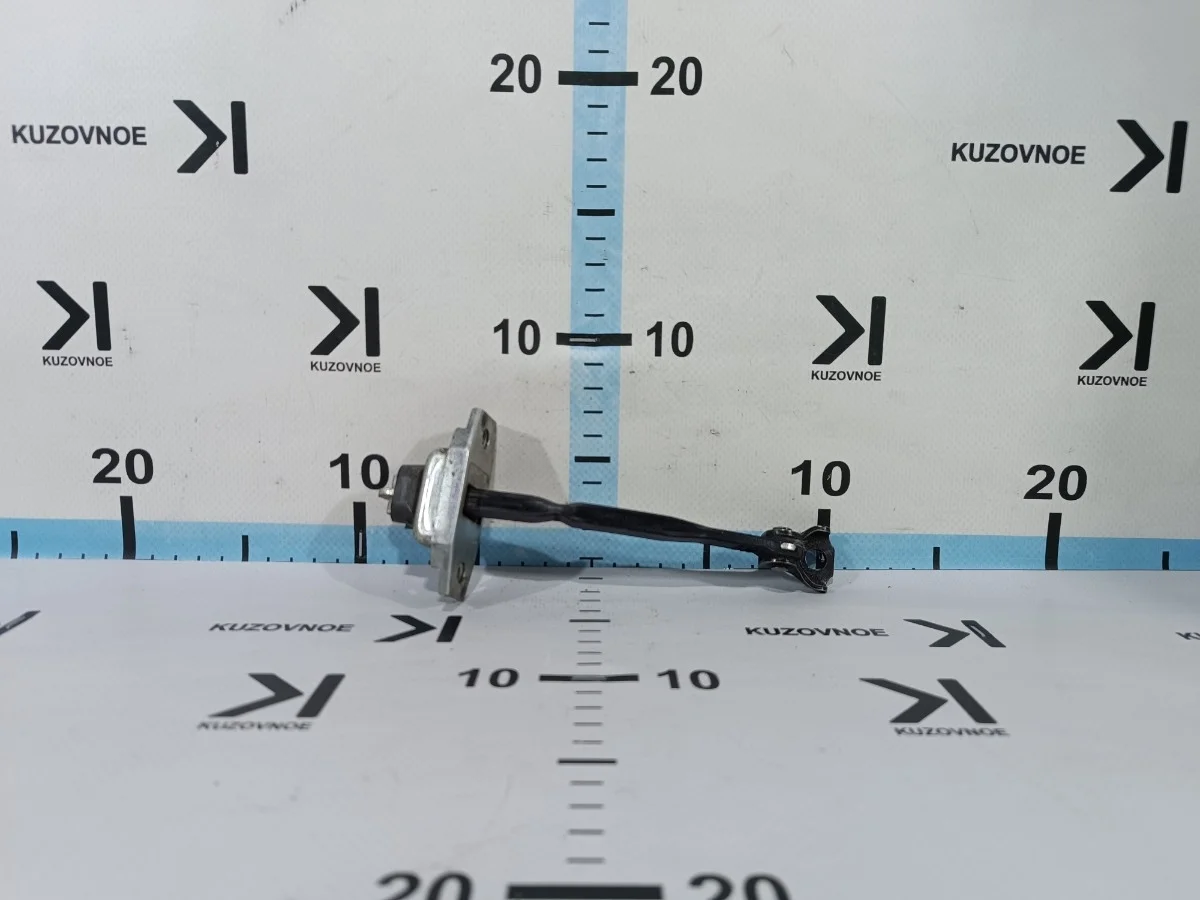 Ограничитель двери Toyota Camry 2010 XV40