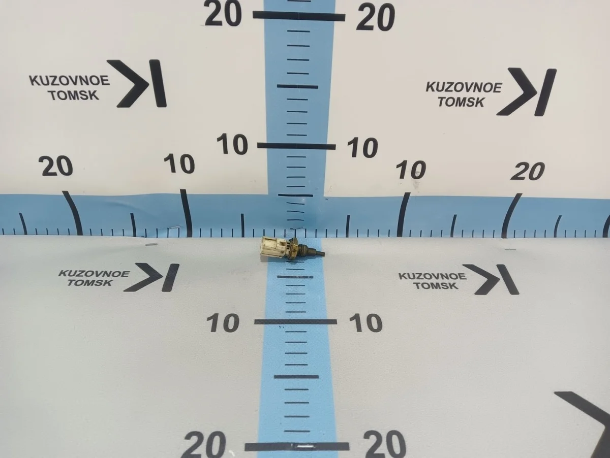 Датчик температуры двигателя Toyota Camry 2012 XV50