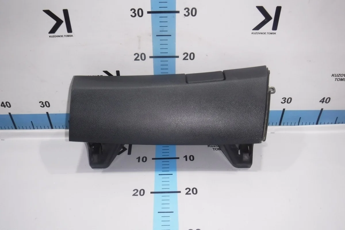 Бардачок Toyota Corolla 2008 E150