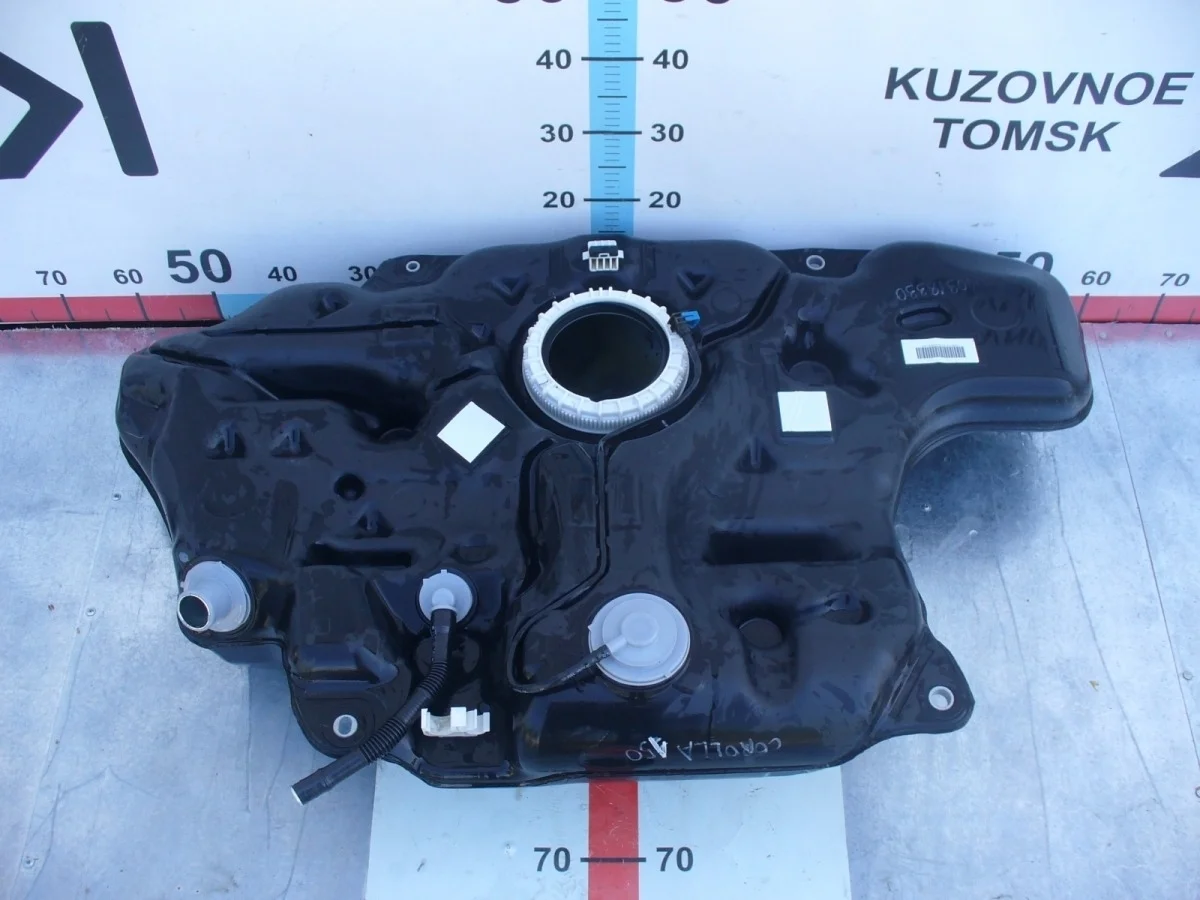 Бак топливный Toyota Corolla 2011 E150