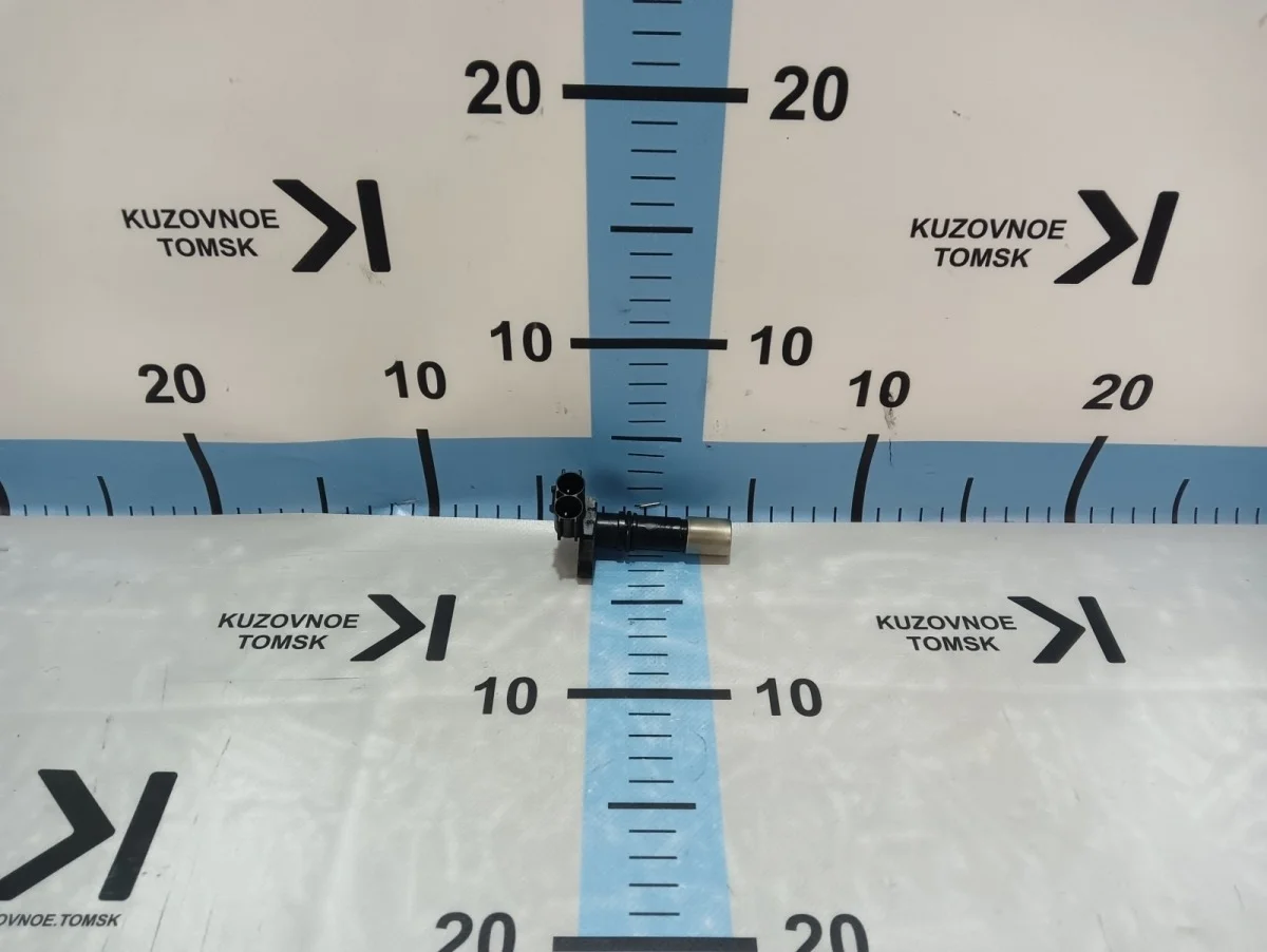 Датчик положения коленвала Toyota Land Cruiser Prado 2021 J150